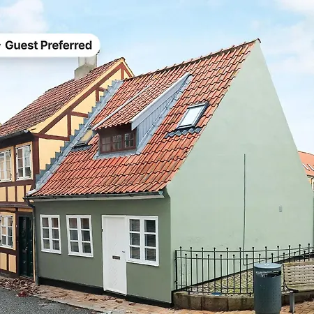 4 Person In Rudkobing-by Traum * Rudkøbing